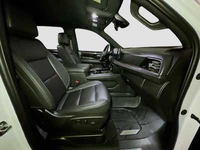 2025 Chevrolet Suburban LT