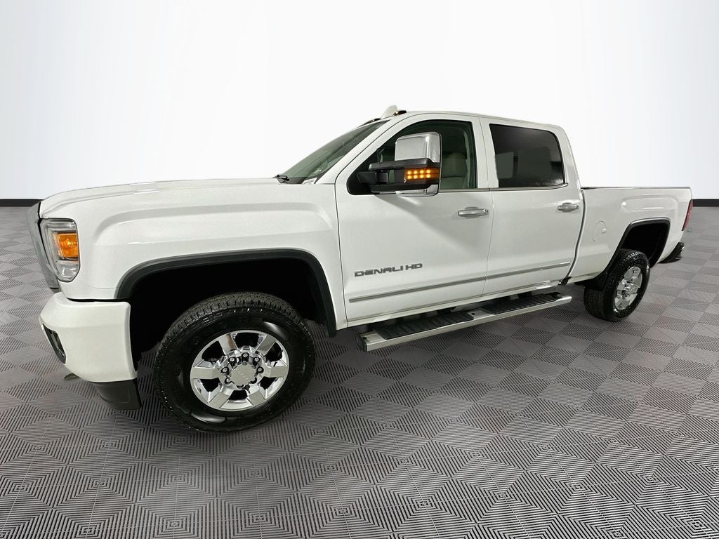 2016 GMC Sierra 2500HD Denali