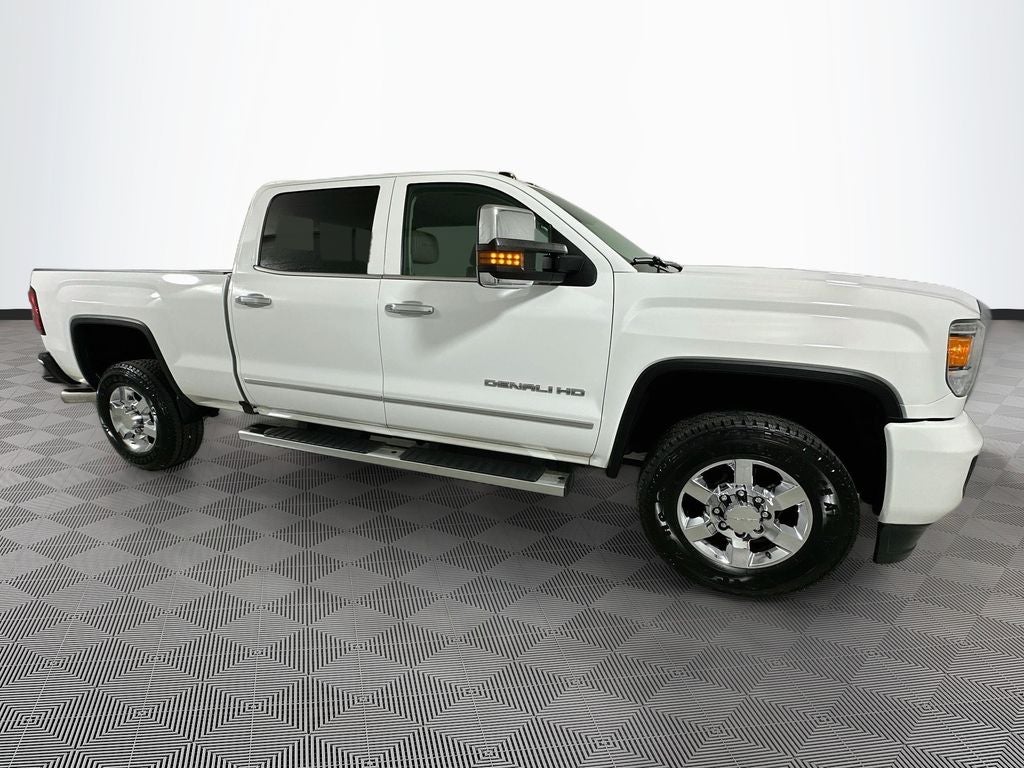 2016 GMC Sierra 2500HD Denali