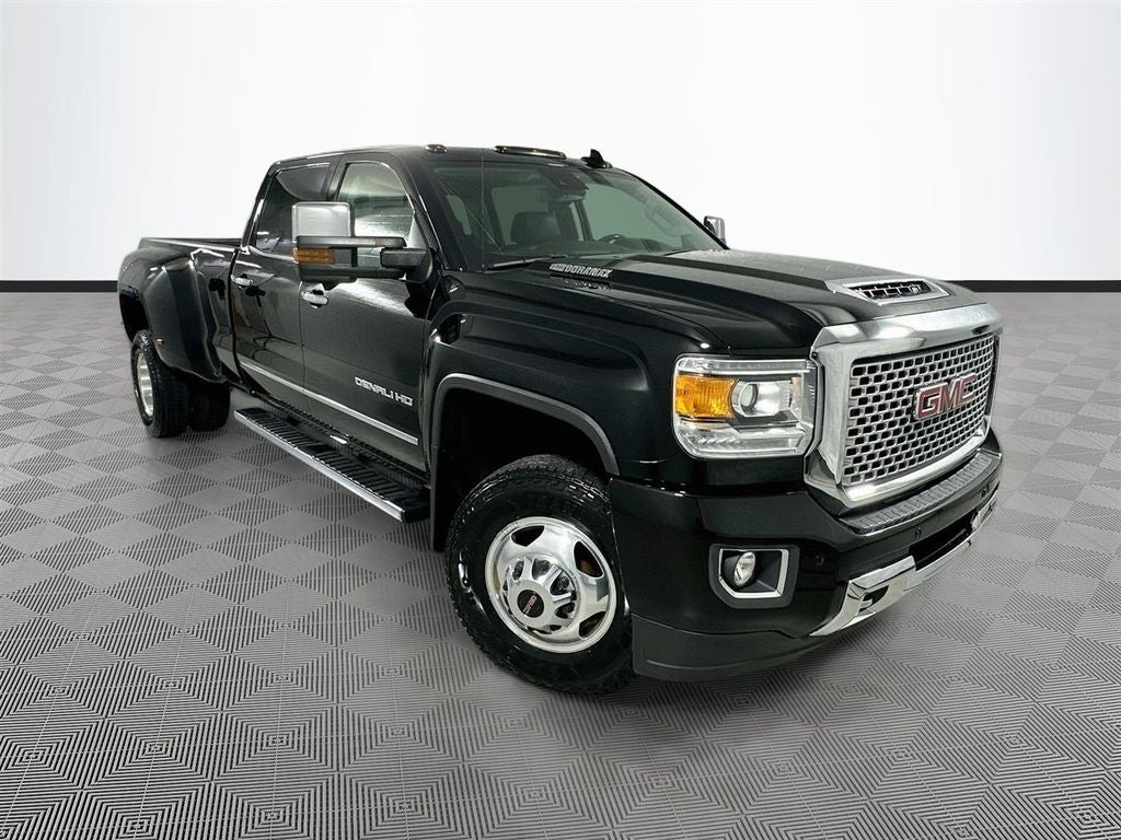 2017 GMC Sierra 3500HD Denali