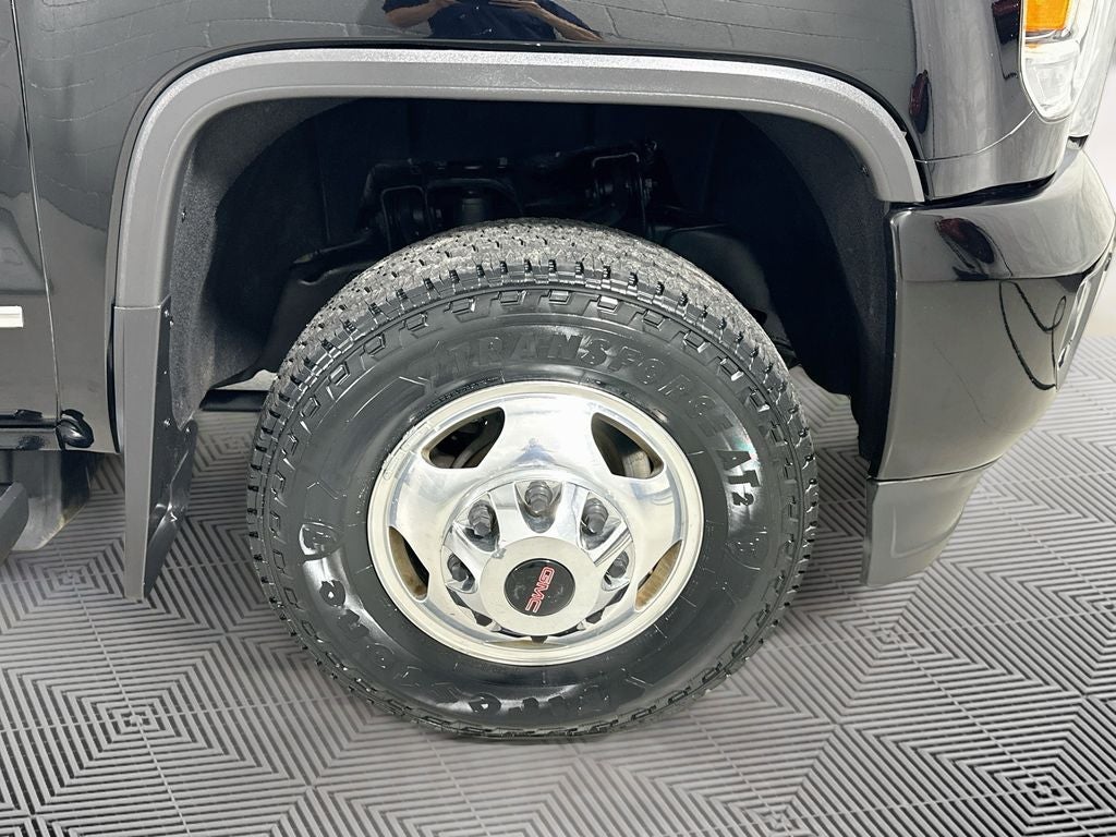 2017 GMC Sierra 3500HD Denali