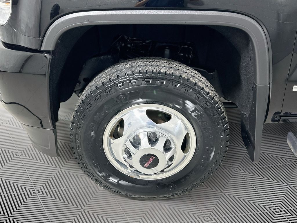 2017 GMC Sierra 3500HD Denali