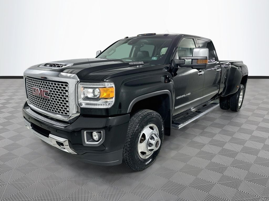 2017 GMC Sierra 3500HD Denali