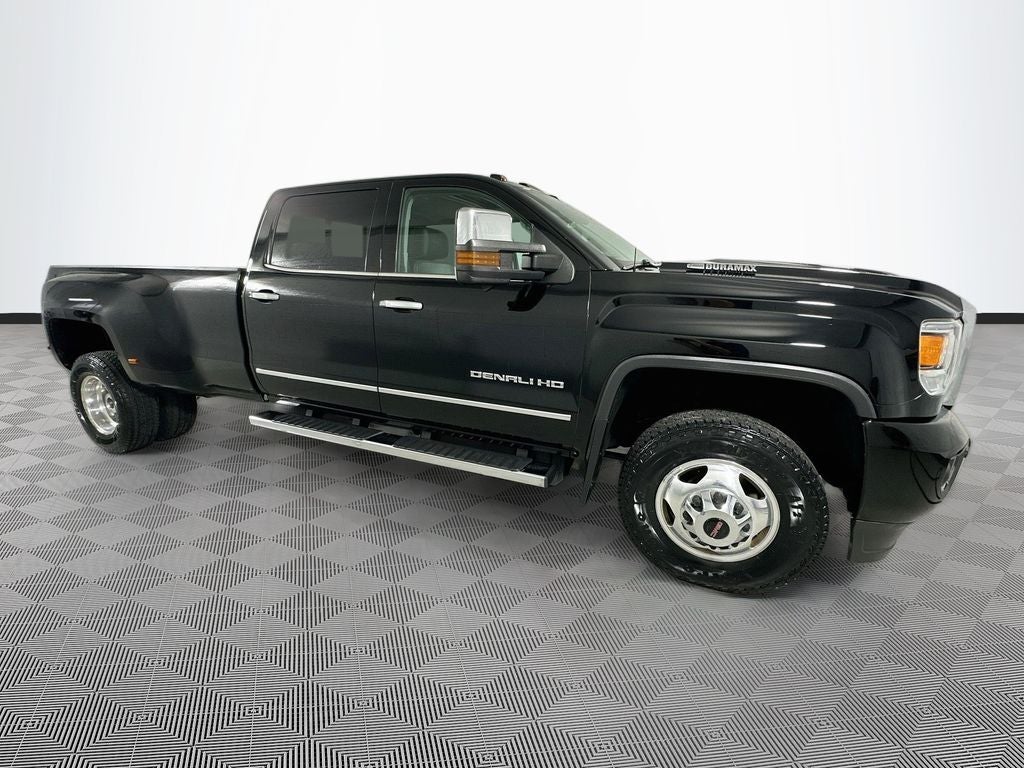 2017 GMC Sierra 3500HD Denali