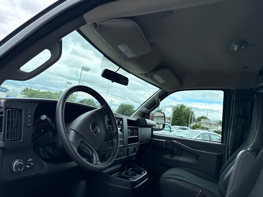 2025 GMC Savana 2500 Work Van