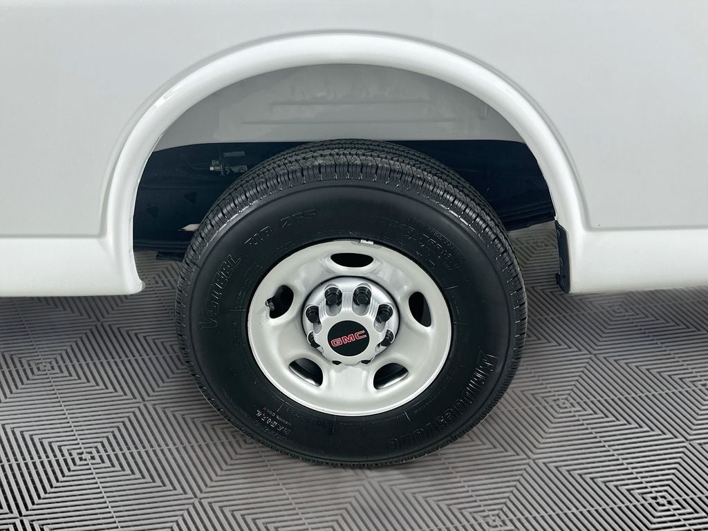 2025 GMC Savana 2500 Work Van