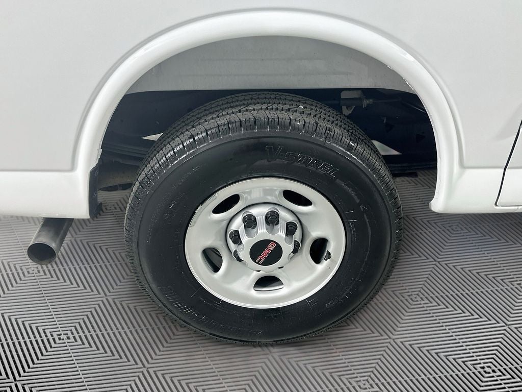 2025 GMC Savana 2500 Work Van