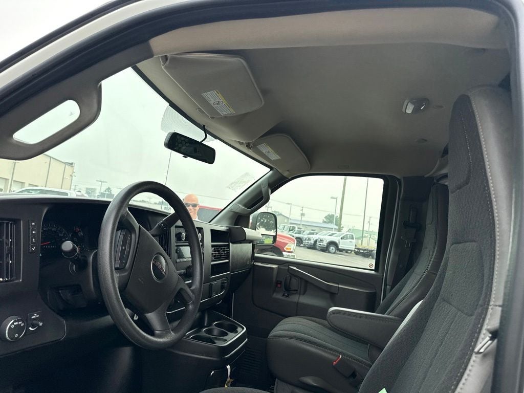 2025 GMC Savana 2500 Work Van