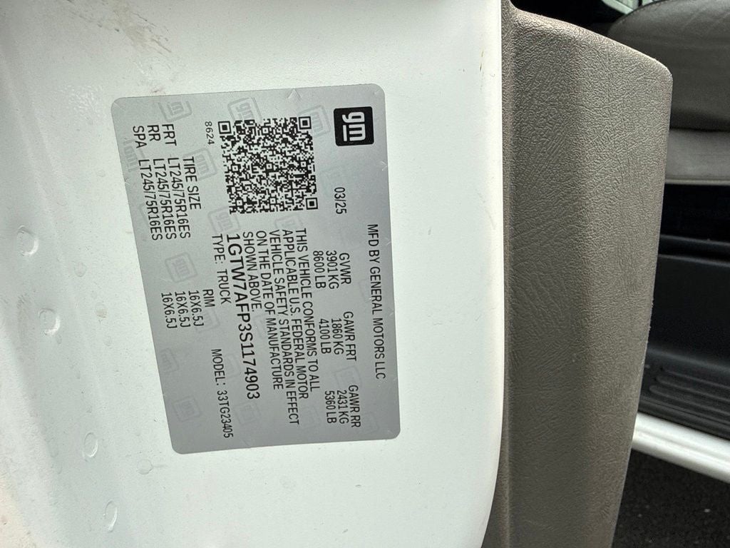 2025 GMC Savana 2500 Work Van