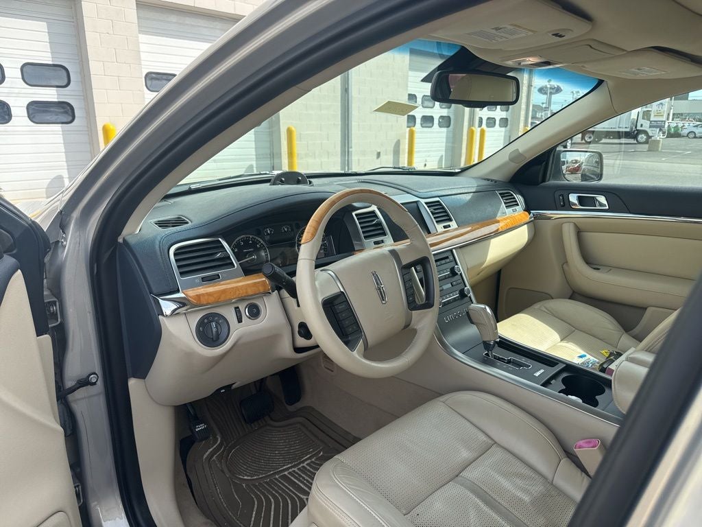 2009 Lincoln MKS Base