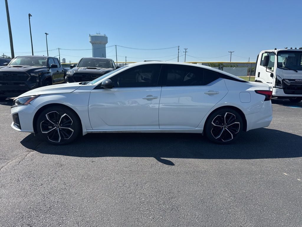2024 Nissan Altima 2.5 SR