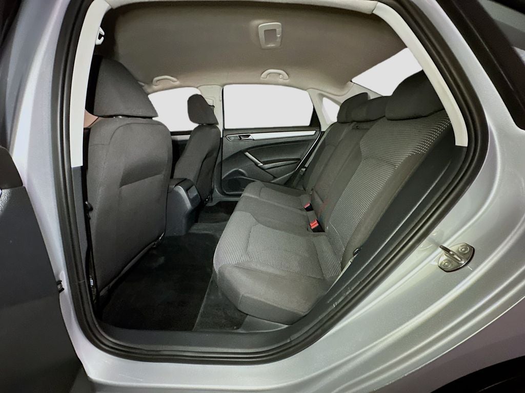 2018 Volkswagen Passat 2.0T S