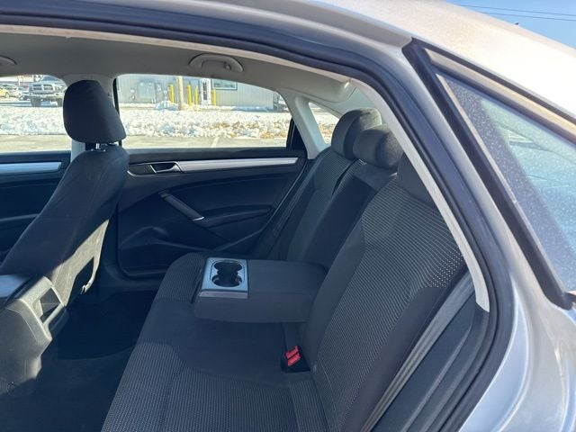 2018 Volkswagen Passat 2.0T S IN-TRANSIT