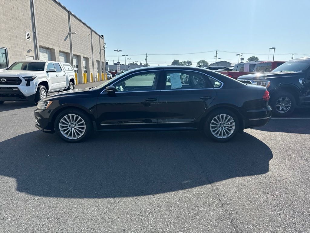 2016 Volkswagen Passat 1.8T SE