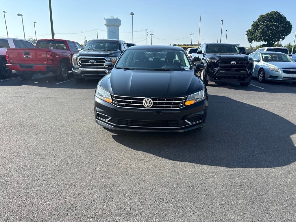 2016 Volkswagen Passat 1.8T SE