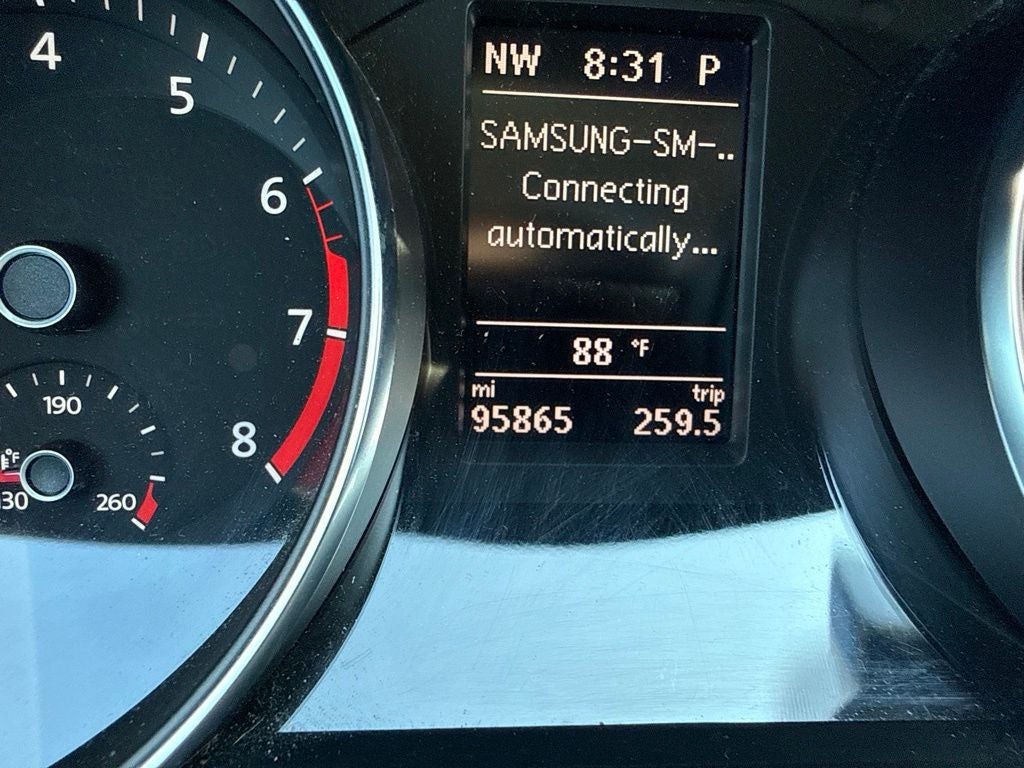 2016 Volkswagen Passat 1.8T SE