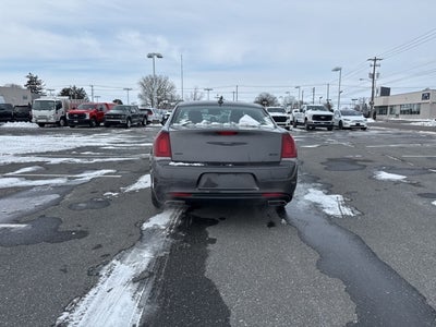 2022 Chrysler 300 Touring