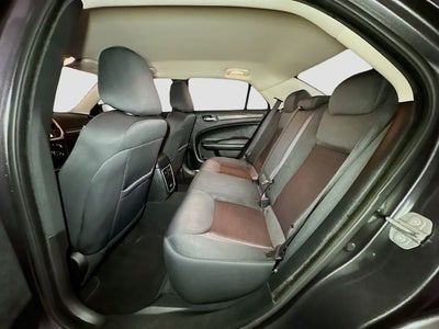 2022 Chrysler 300 Touring