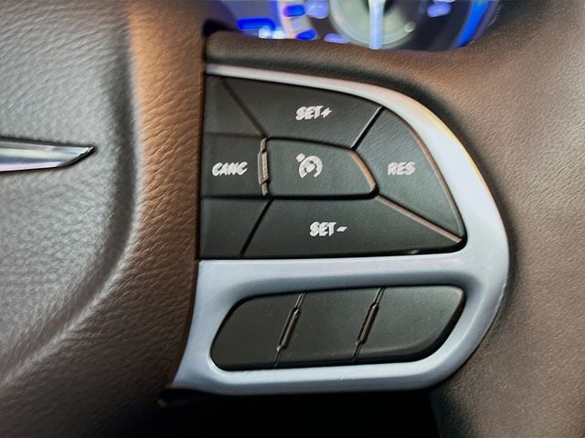 2022 Chrysler 300 Touring