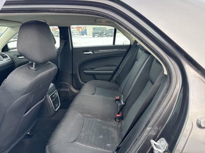 2022 Chrysler 300 Touring