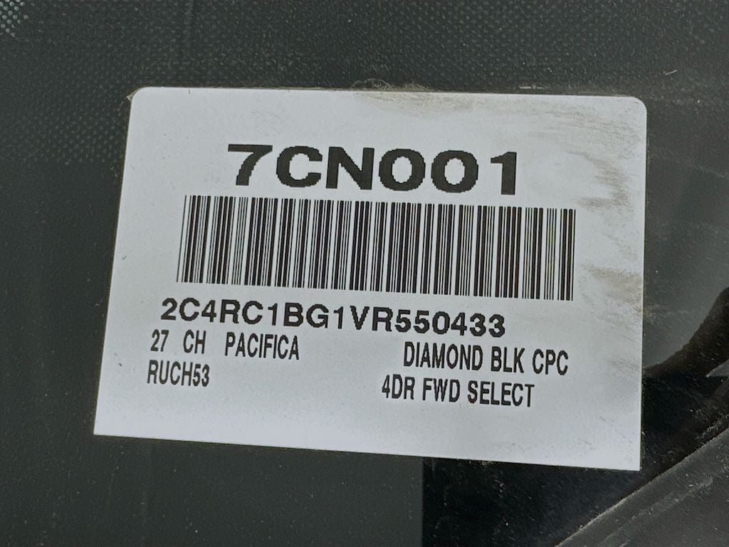 2027 Chrysler Pacifica Select