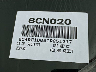 2026 Chrysler Pacifica Select