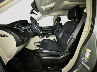 2015 Chrysler Town & Country Touring-L