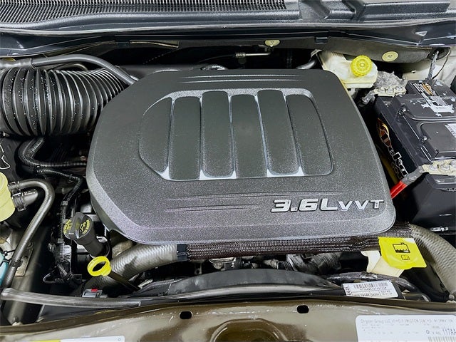 2015 Chrysler Town & Country Touring-L