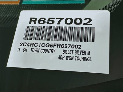 2015 Chrysler Town & Country Touring-L