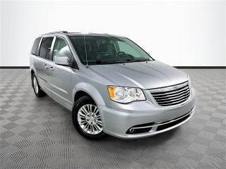 2015 Chrysler Town &amp; Country Touring-L