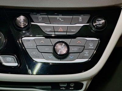 2017 Chrysler Pacifica Touring L Plus