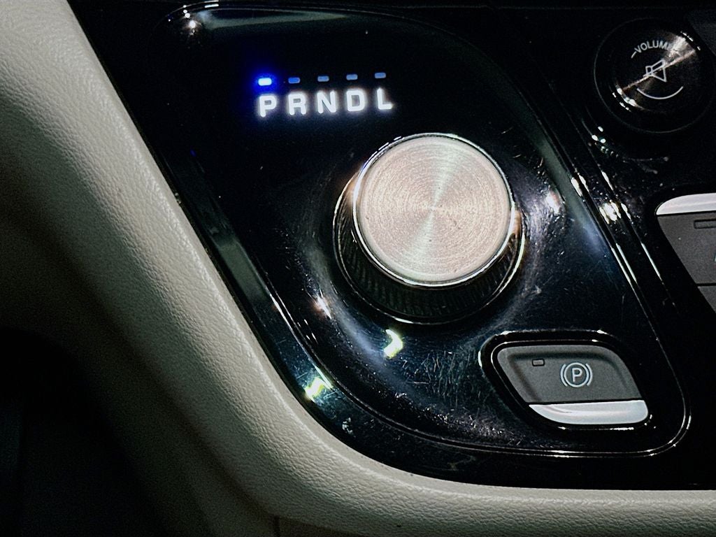 2017 Chrysler Pacifica Touring L Plus