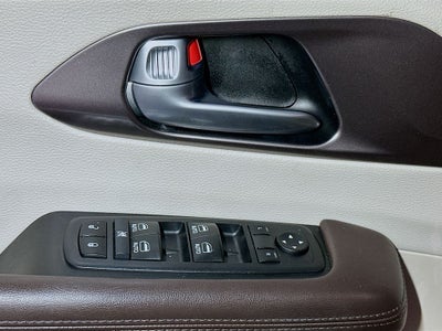 2017 Chrysler Pacifica Touring L Plus