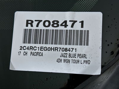 2017 Chrysler Pacifica Touring L Plus