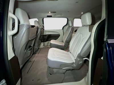 2017 Chrysler Pacifica Touring L Plus