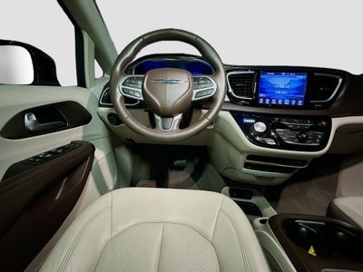 2017 Chrysler Pacifica Touring L Plus