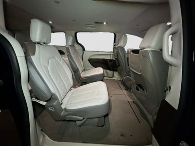 2017 Chrysler Pacifica Touring L Plus