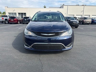 2017 Chrysler Pacifica Touring L Plus