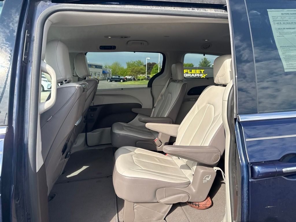 2017 Chrysler Pacifica Touring L Plus