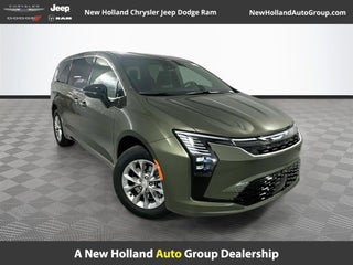 2027 Chrysler Pacifica Select