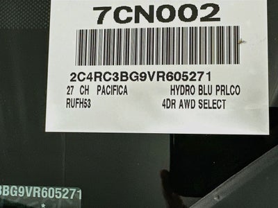 2027 Chrysler Pacifica Select
