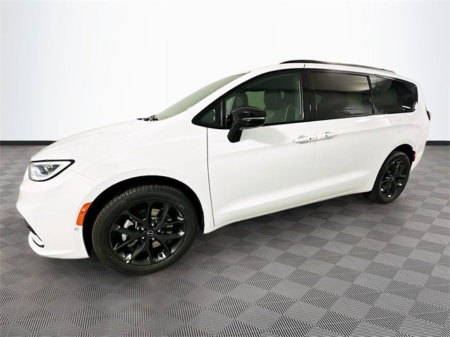 2026 Chrysler Pacifica Limited