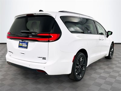 2026 Chrysler Pacifica Limited