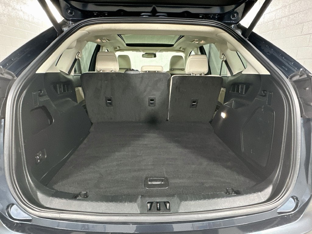 2023 Ford Edge Titanium