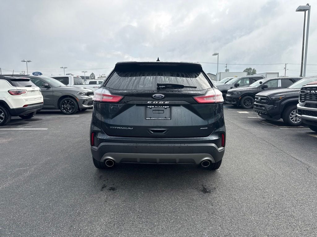 2023 Ford Edge Titanium
