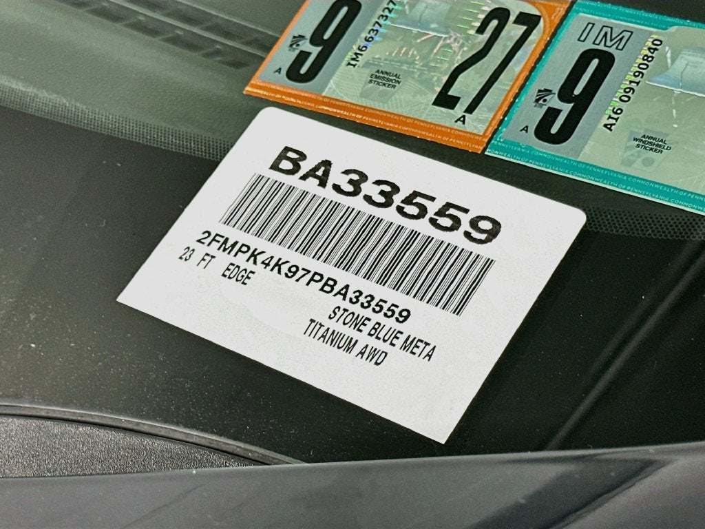 2023 Ford Edge Titanium