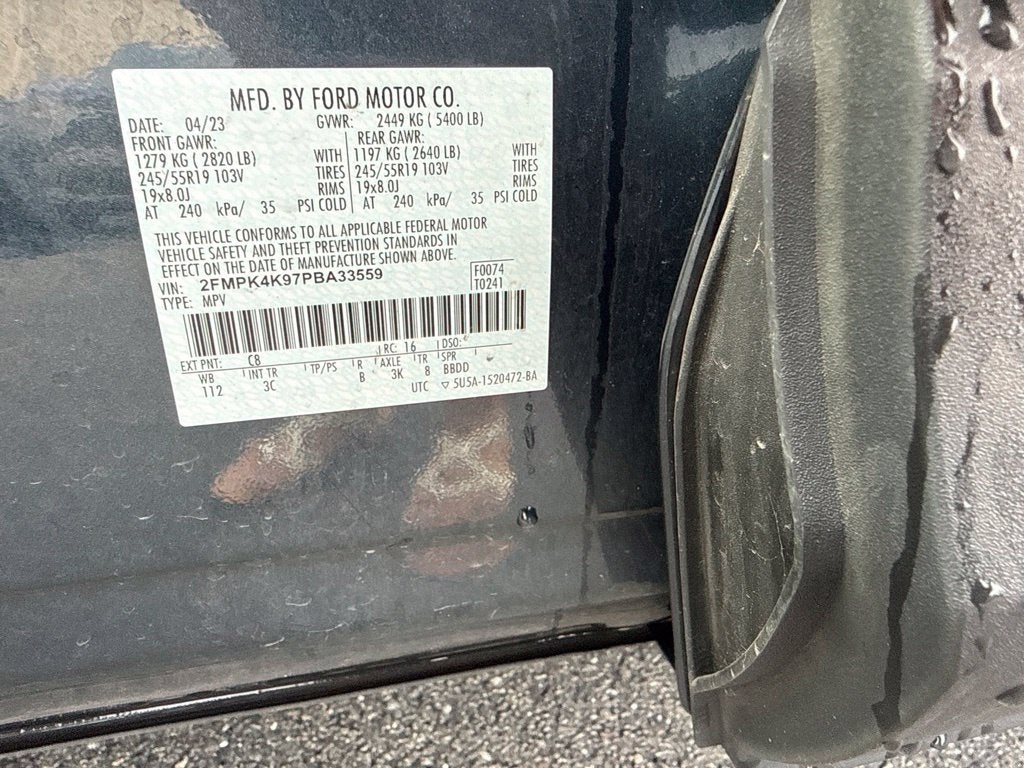 2023 Ford Edge Titanium