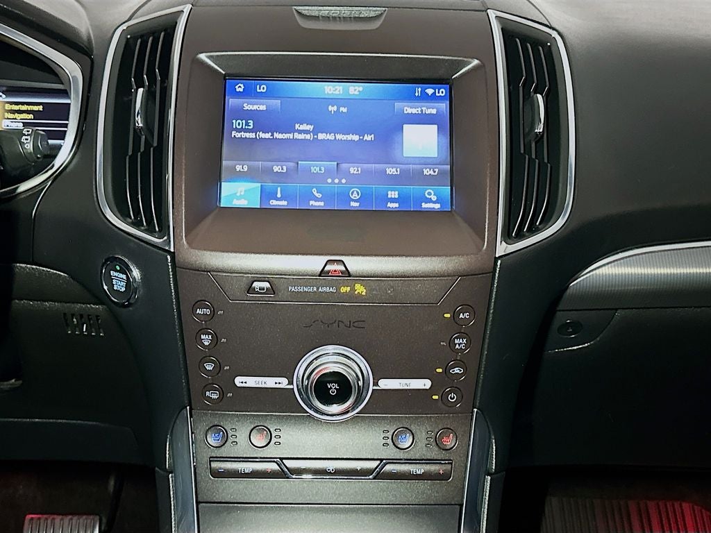 2020 Ford Edge Titanium