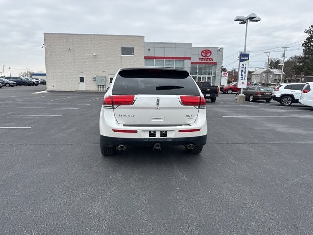 2014 Lincoln MKX Base