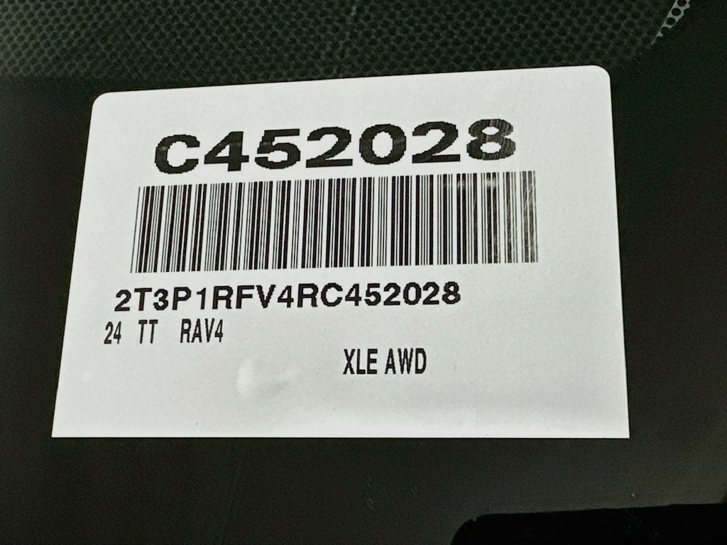 2024 Toyota RAV4 XLE